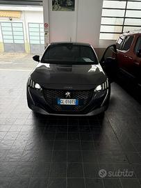 PEUGEOT 208 GT