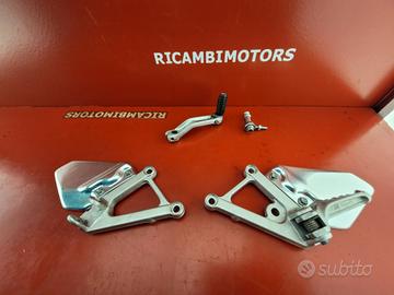 PEDANA POGGIAPIEDI APRILIA RSV TUONO