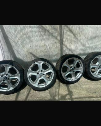 CERCHI 205/40 R17
