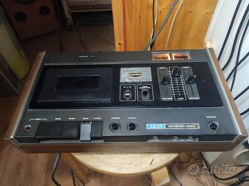 AKAI GXC-40 Registratore da tavolo si sente!