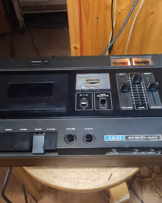 AKAI GXC-40 Registratore da tavolo si sente!