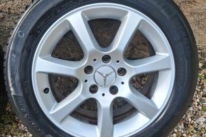 gomme e cerchi mercedes 300 euro 