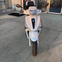 PIAGGIO MEDLEY 125