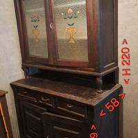 Credenza tradizionale completa in legno