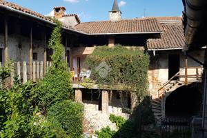 RUSTICO A VARALLO POMBIA