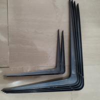 ganci per mensole in ferro 