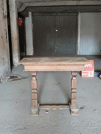 Scrittoio arte povera