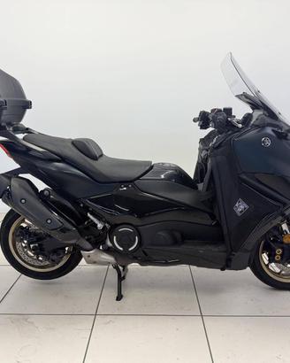 YAMAHA T-Max 560