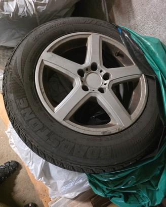 215/65 R16