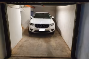 Privato vende nuovo trilo, cantina, posto auto