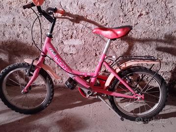 Bicicletta da bambina 4/5 anni