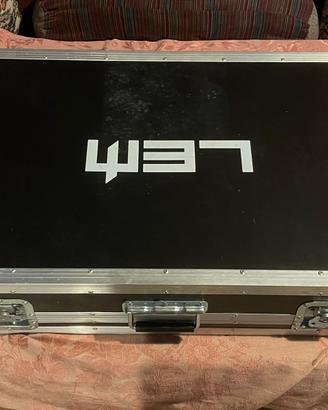 flycase LEM
