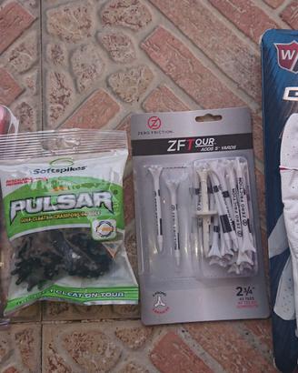 attrezzatura golf tee guanto tacchetti