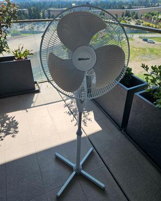 ventilatore a piantana