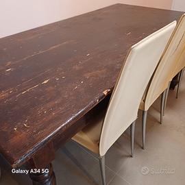Tavolo antico in legno massello + 6 sedie in pelle