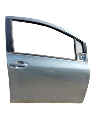 PORTIERA ANTERIORE DESTRA TOYOTA Yaris Serie 67001