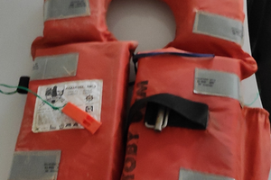 Giubbotti gilet di salvataggio