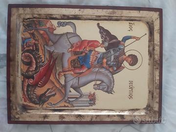 Icone in legno dorato