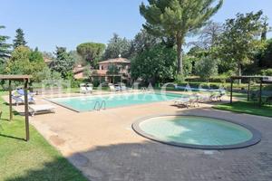Appartamento di 125 m² con 4 locali a Grottaferrat
