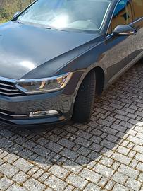 Passat S.W. 1.6 120 CV 