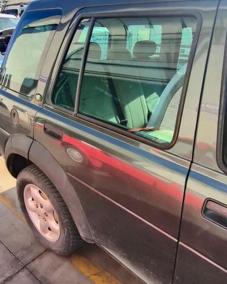LAND ROVER FREELANDER 2005 PORTA POSTERIORE SX/DX