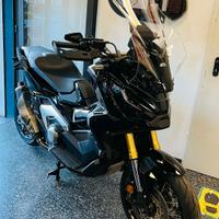 Honda X-ADV 750 DECAT ARROW GOMME PIRELLI 90% PERF