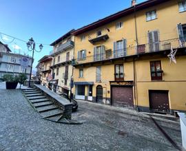 2 LOCALI A LANZO TORINESE