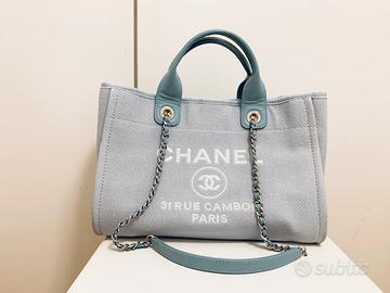 Chanel borsa shopping azzurra