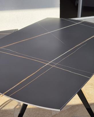 Tavolo allungabile efetto marmo nero 120/180