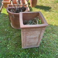 Vasi terracotta da balcone o da giardino