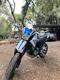 Yamaha XT660