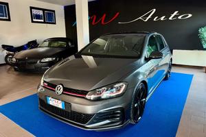 VOLKSWAGEN - Golf - GTI Perf. 2.0 245CV TSI DSG