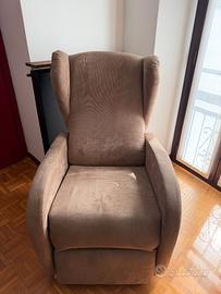 poltrona reclinabile