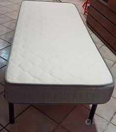 Materasso + rete doghe in legno