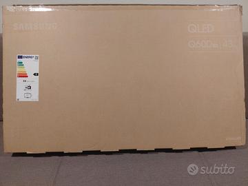 Televisore Samsung 43 pollici Cuffia Bose