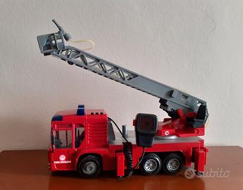 STAZIONE POMPIERI + AUTOPOMPA