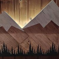 Quadro di montagna artigianale con luce a led 