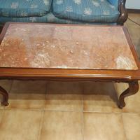 Tavolino basso da caffè con piano in marmo