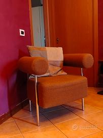 poltrona bouclé marrone 