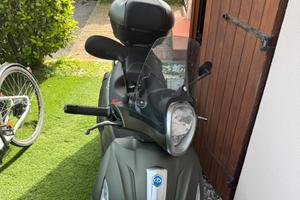 Beverly Sport touring 350