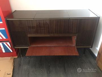 GRUNDIG STEREO CONSOLE KS 550 GB