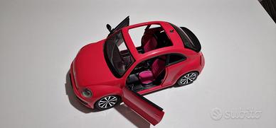 macchina di Barbie New Bettle fucsia