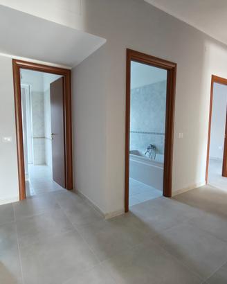Appartamento ristrutturato con 2 p auto e cantina