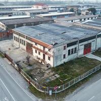 CAPANNONE A CALENDASCO