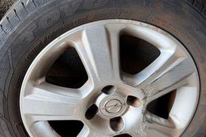 4 Pneumatici estivi su cerchi  Toyo 185/60 r15 h88