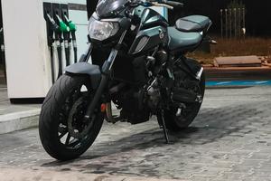 YAMAHA MT07 DEPO