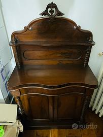 Servante in radica di noce