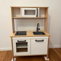 IKEA DUKTIG (cucina gioco per bambini)