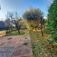 VISMARA VILLA BIFAMILIARE AMPIO GIARDINO MANSARDA