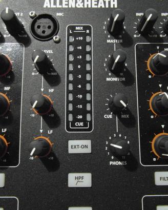 Mixer Dj Allen & Heath Xone 23C scheda audio
